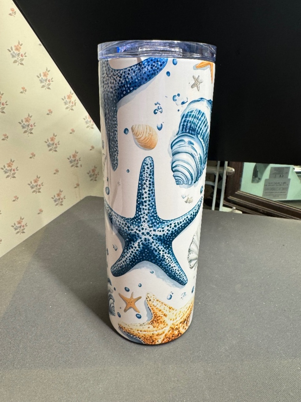 Blue Seashells 20 Oz Tumbler